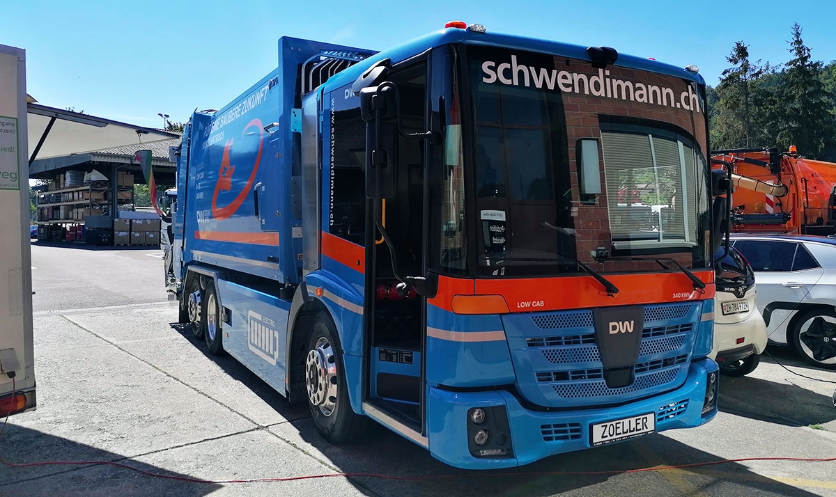 Elektrolastwagen LOW CAB Collect 6x2R 340E Schwendimann AG